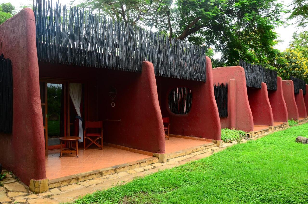 Amboseli Serena Safari Lodge المظهر الخارجي الصورة